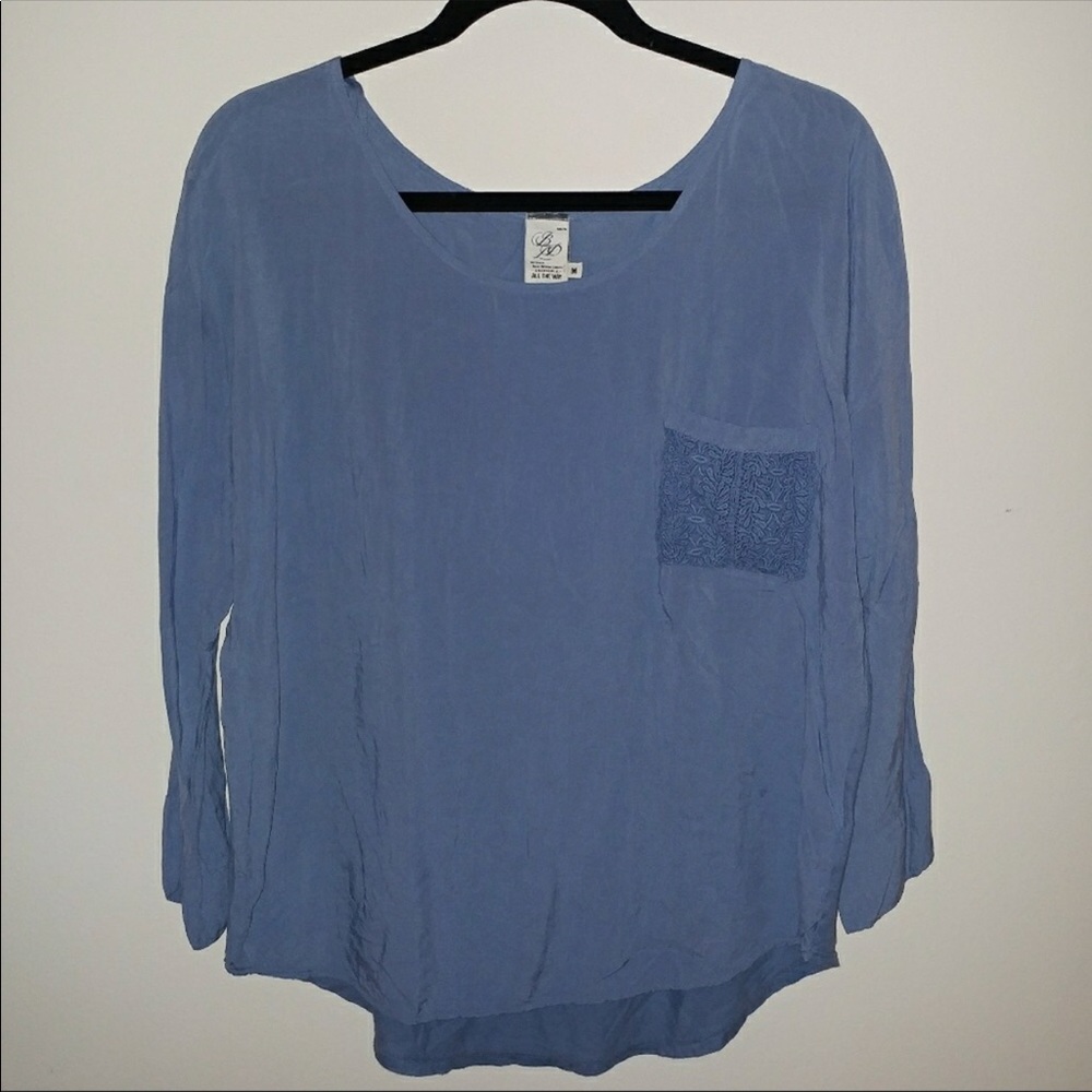 Nwot Lavender Quarter-sleeve Top